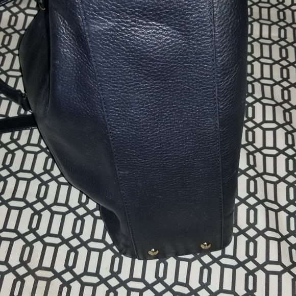 Michael Kors purse - Picture 5 of 7